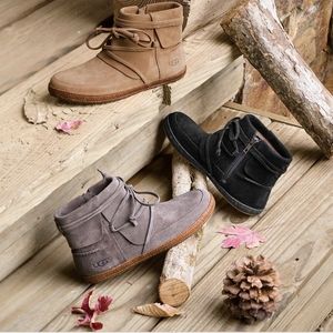 women's black 'Reid' boots from UGG.